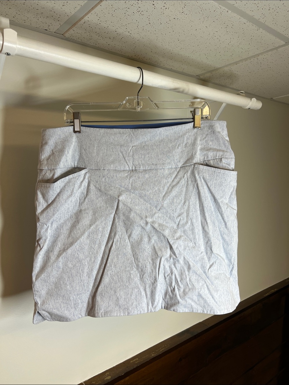 S.C. & Co. White and Blue Patterned Skort- XL‎